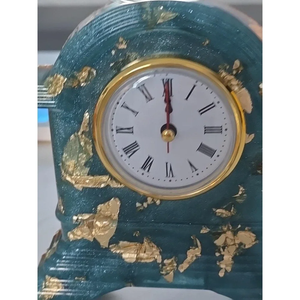 Handmade Resin Desk Clock Decoration Gift  Blue With‎ Gold Leaf 728